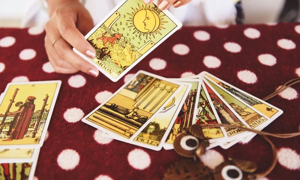 divination psychics do