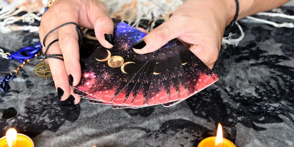 Psychic Reading vs. Astrology