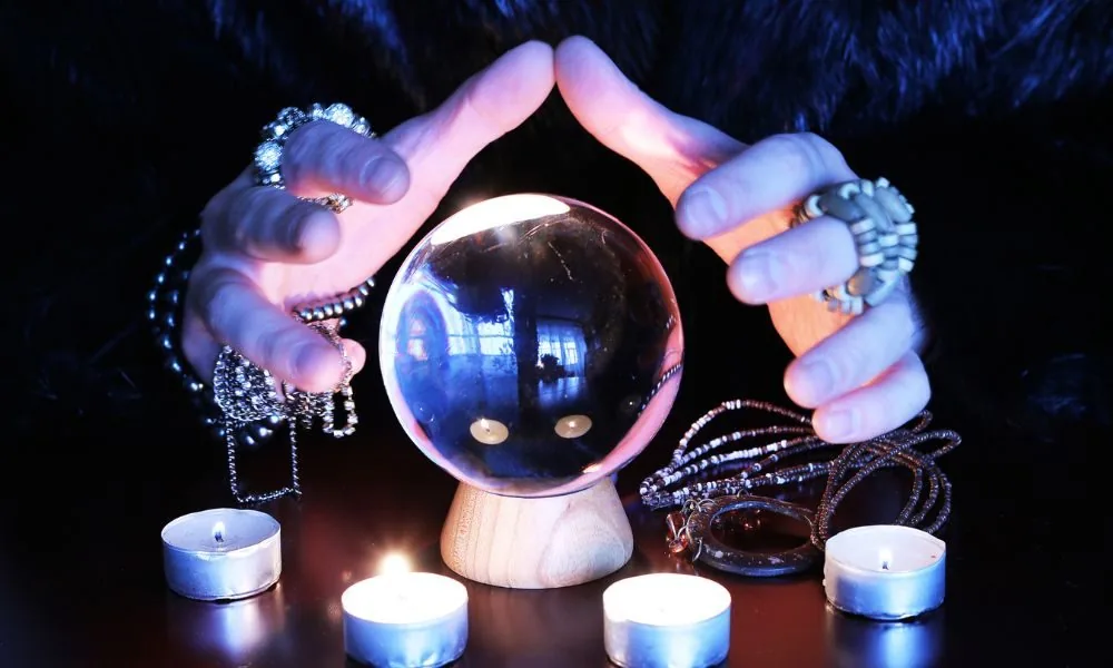 psychic lady cleo 2