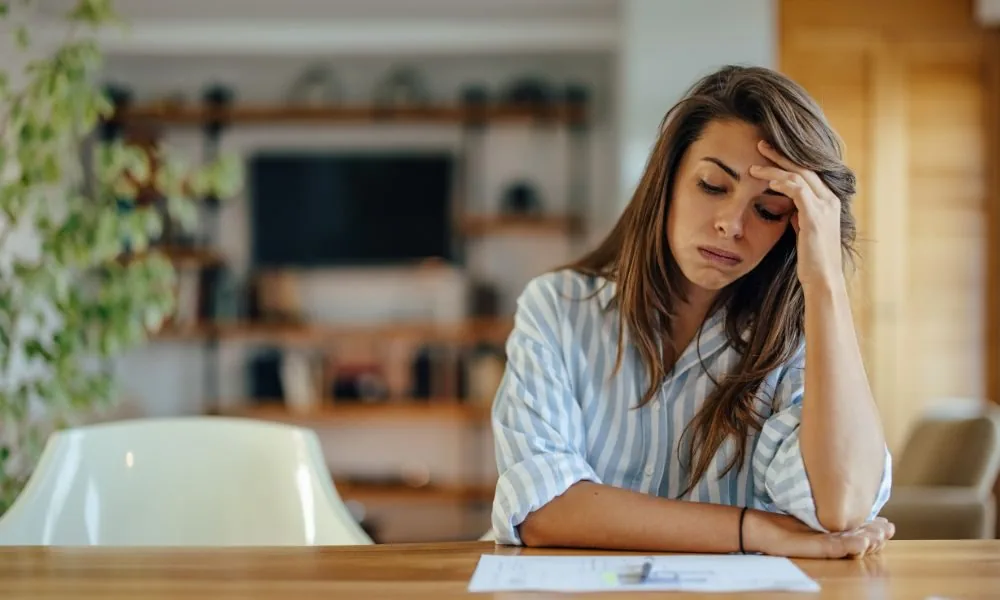 image for how to stop overthinking relationships 2