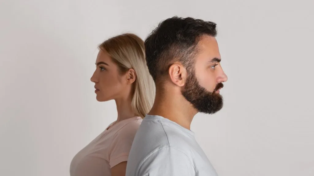 two fearful avoidants in a relationship
