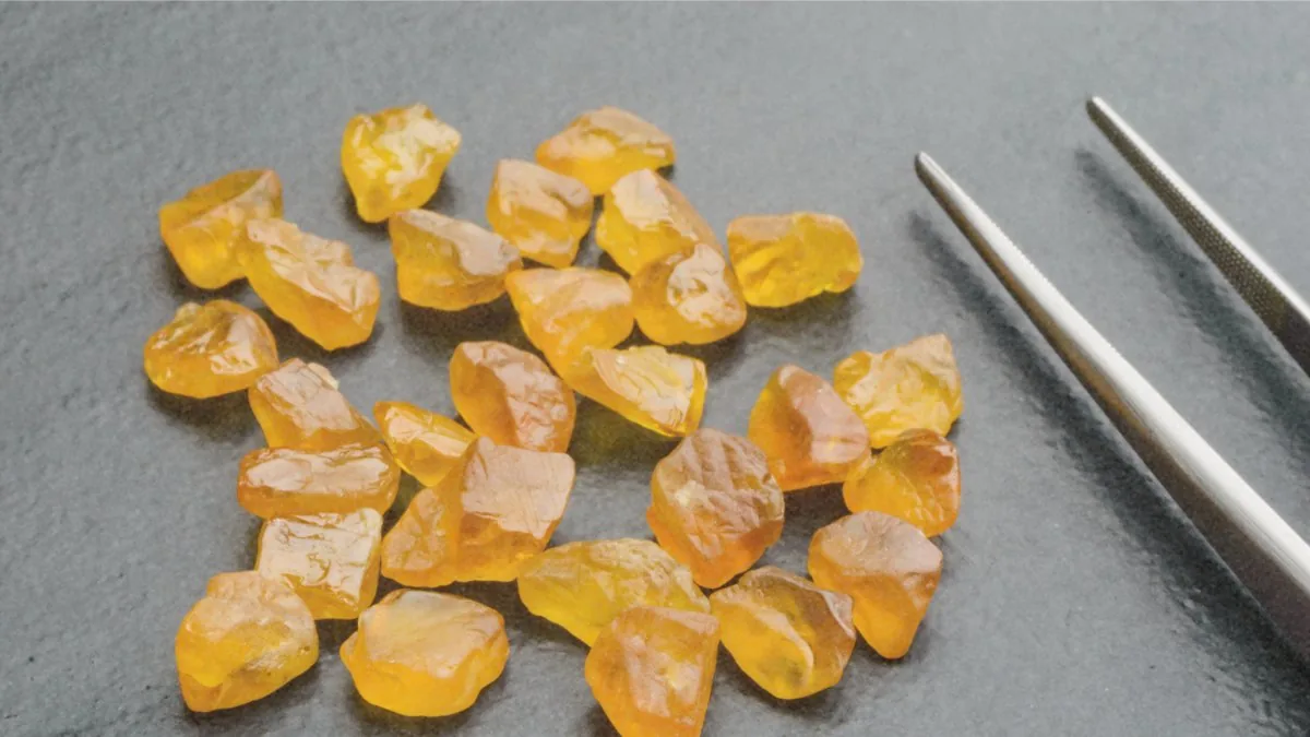 uncut yellow sapphire